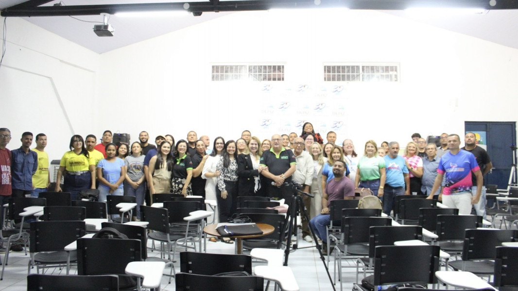 Fenact apresenta nova equipe da Cendfol s comunidades teraputicas 